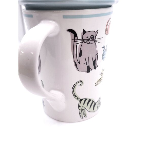 Signature Housewares Cat-Themed Stoneware Mug With Lid Dishwasher & Microwave - Picture 3 of 10